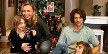 Άδωνις για Τσίπρα: «Εμένα κατηγορούσε μια ζωή για τηλεβιβλιοπώλη – Σε λίγο θα μας πει ‘το λιγουρεύεστε;’» (video)