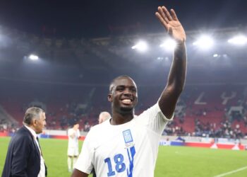 Συγκινεί ο Ανδρέας Τετέι: «Μαμά, τα καταφέραμε»