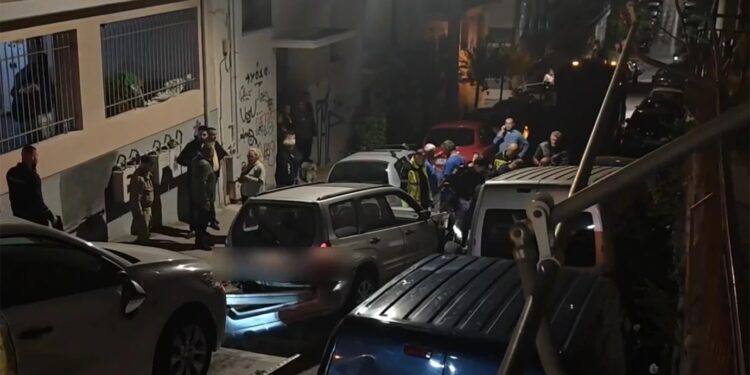 ΕΚΤΑΚΤΟ: Έπεσε σε τρία οχήματα και παρέσυρε και σκότωσε μία πεζή γυναίκα – «Περπατούσε με την κόρη της που είναι ΑμεΑ» (video)