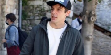 Alldaynews.gr Ο Χάρης Τζωρτζάκης ξέσπασε: «Μας έκοψαν το ρεύμα για 320 ευρώ»