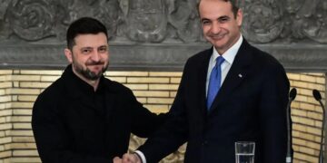 Alldaynews.gr Μητσοτάκης: Ενεργοποιήθηκε ο κάθετος διάδρομος, η Ελλάδα κόμβος ενέργειας – Ζελένσκι: Ευχαριστώ Ελλάδα και ΗΠΑ