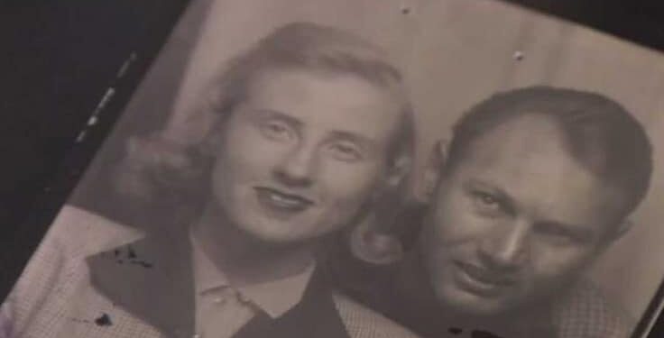 Alldaynews.gr Ήταν παντρεμένοι για 62 χρόνια και πέθαναν την ίδια ημέρα. Αλλά τα τελευταία λόγια του άντρα είναι που έχουν σημασία