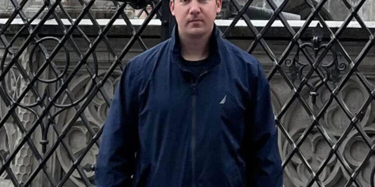 Alldaynews.gr Μυστήριο με την εξαφάνιση του 33χρονου γιατρού Αλέξη Τσικόπουλου – Βρέθηκε το αυτοκίνητό του, σε εξέλιξη οι έρευνες