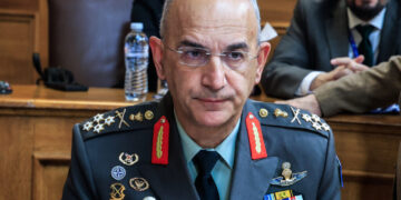 Alldaynews.gr «Έτοιμοι για τη μια φορά που θα χρειαστεί δράση με την Τουρκία»: Ανησυχία μετά τις δηλώσεις του Αρχηγού ΓΕΕΘΑ