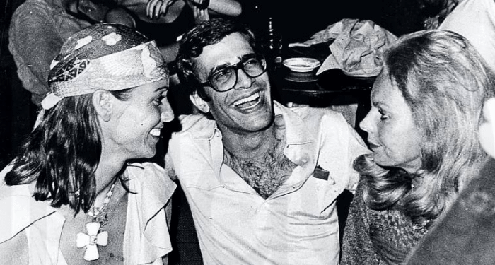 Ζήτησε μόνο μια χάρη: Ο Έλληνας παπαράτσι που τράβηξε την απαγορευμένη φωτό της συντρόφου του Αλ. Ωνάση, κράτησε το λόγο του