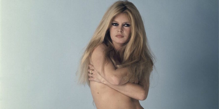 Μπριζίτ Μπαρντό: Ο Θεός έπλασε τη γυναίκα και έσπασε το καλούπι – Έφυγε από τη ζωή η πιο όμορφη του κόσμου