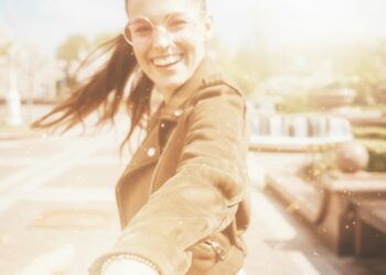 Πώς να καταλάβετε μέσα σε 5 λεπτά ότι κάποιος είναι καλός άνθρωπος – Αυτά είναι 7 χαρακτηριστικά σημάδια, σύμφωνα με την ψυχολογία