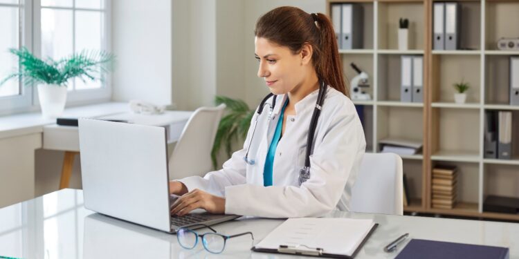 Ιατρός Εργασίας: Πώς μια σωστή υπηρεσία ωφελεί πραγματικά την επιχείρηση — και ποια κριτήρια να κοιτάξετε