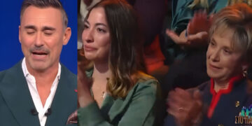 Στο Παρά Πέντε 20 Χρόνια Μετά: «Λύγισε» ο Καπουτζίδης για την Ειρήνη Κουμαριανού – Στο πλατό η κόρη της και η εγγονή της