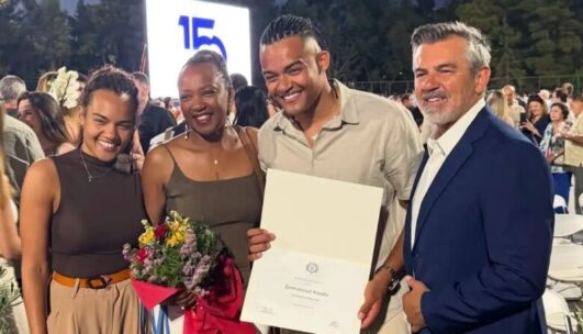 Alldaynews.gr Καραλής: «Μάνα… το πήρα» – Η ανάρτηση του Έλληνα Πρωταθλητή για την απονομή του πτυχίου του