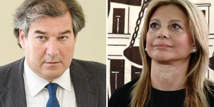 Νίκος Καραχάλιος για Μαρία Καρυστιανού: Συμβουλεύεται γερόντισσα από τη Συρία και μία αστρολόγο, απόφοιτη του Χάρβαρντ