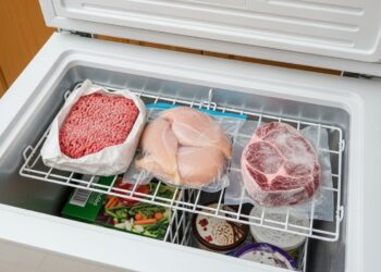 Βάζετε το κρέας στην κατάψυξη; Μετά από αυτό το χρονικό διάστημα, δεν είναι κατάλληλο για κατανάλωση