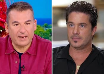 Ξέσπασε ο Λιάγκας κατά του «Happy Day» που είπε ότι υπάρχουν φήμες για κακοποιητική συμπεριφορά του Οικονομόπουλου: «Κάπου ώπα!»