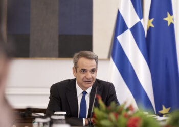 Μητσοτάκης σε αγρότες: «Δεν υποκύπτουμε σε εκβιασμούς – Τον πρώτο λόγο για την απελευθέρωση των δρόμων τον έχει η Τροχαία»