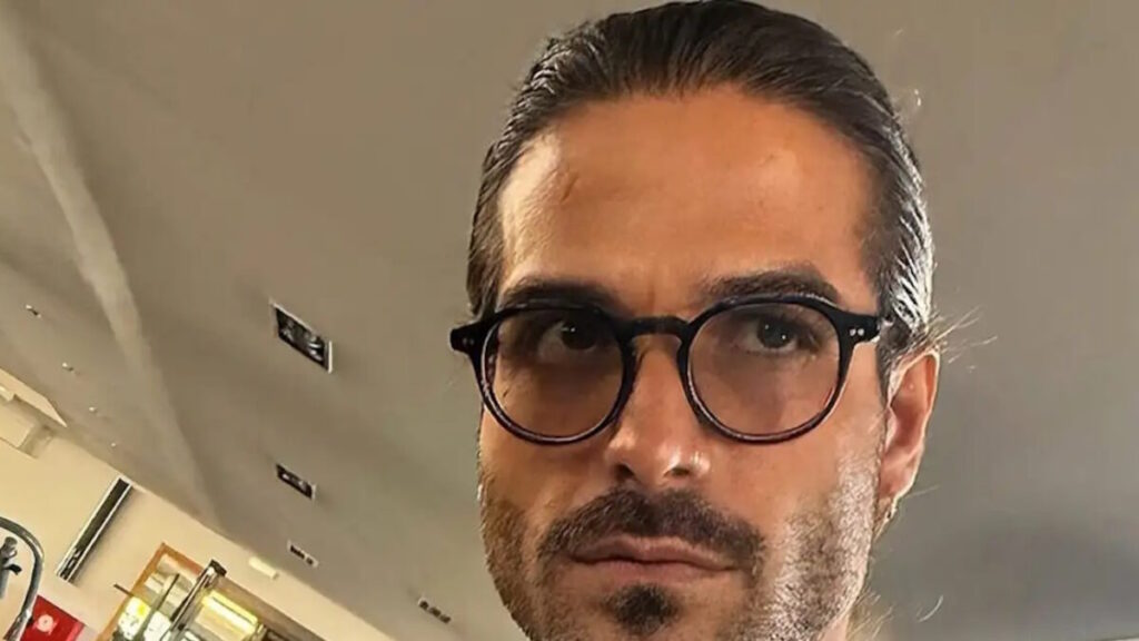 Άρης Μουγκοπέτρος