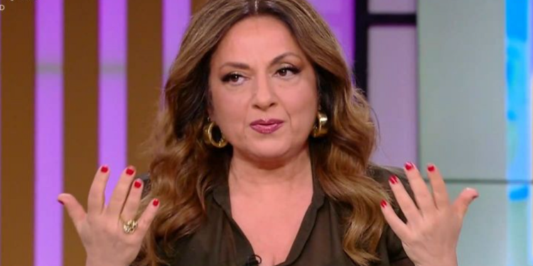 Alldaynews.gr Μουτίδου: «Ο μηνυτής του Μαζωνάκη μου έστειλε μήνυμα πριν ενάμιση μήνα – Φοβάμαι να μιλήσω»