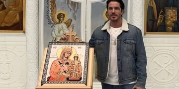 Alldaynews.gr Όλοι αποθεώνουν τον Οικονομόπουλο: Είπε για την Χριστό και την Ορθοδοξία αυτά που δεν έχει τολμήσει κανείς να πει δημόσια