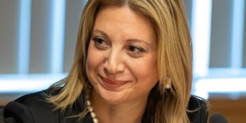 Καρυστιανού: «Το κίνημα οργανώνεται – Έχουμε επιτροπή “σοφών” για τη σωτηρία της χώρας»