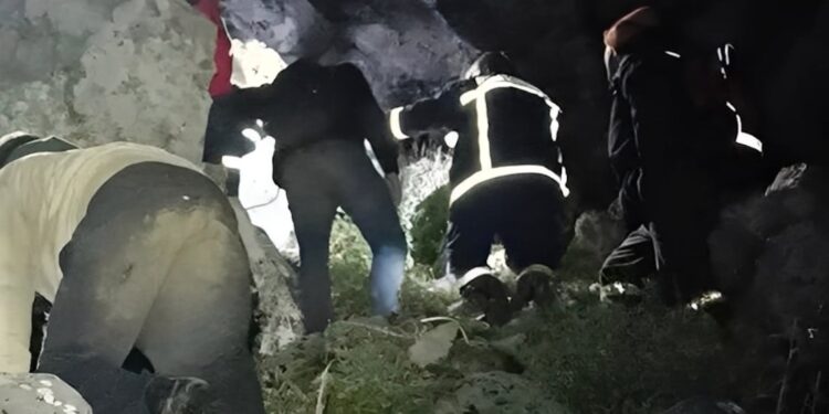 Νεκροί οι τρεις ορειβάτες που αγνοούνταν στα Βαρδούσια – Μαζί τους μία γυναίκα