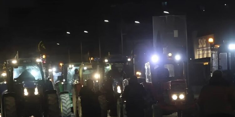 Εμφύλιος πόλεμος στους αγρότες – Γιατί κόπηκαν στα δύο – «Είναι καλικάντζαροι»