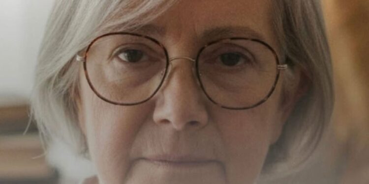 Alldaynews.gr Προσκάλεσα όλα μου τα παιδιά για κυριακάτικο τραπέζι. Έμειναν με το ζόρι μία ώρα και ούτε καν περίμεναν να φάμε