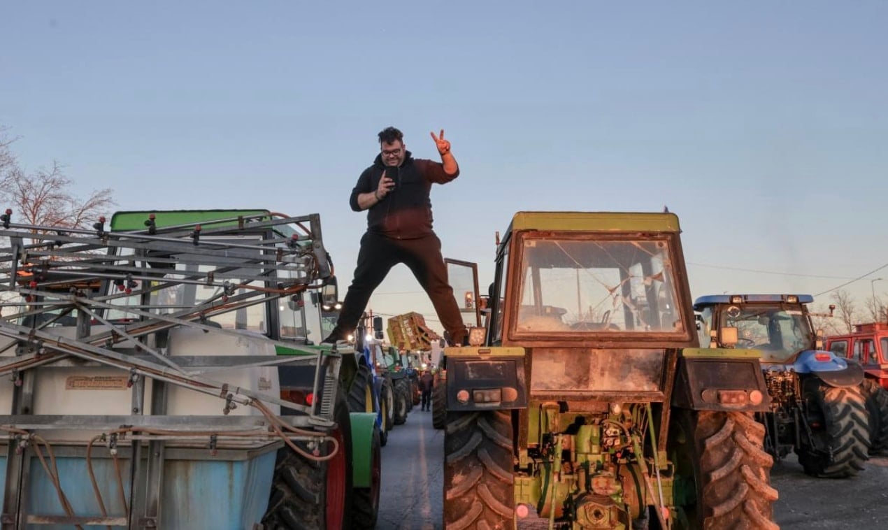 «Βόμβα» από τους αγρότες – Μαθεύτηκε τι ετοιμάζουν - Τρέμει η κυβέρνηση 3 stigmiotypo othonis 2025 12 30 22.39.54