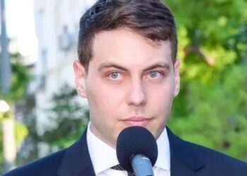 «Άγγιξε» το 10 στην Ιατρική Αθηνών: Αρίστευσε και έδωσε τον όρκο του Ιπποκράτη – «Δικαιώθηκαν οι κόποι μου»