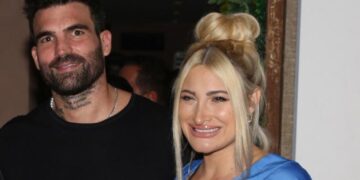 Ιωάννα Τούνη κατά Αλεξάνδρου: «Ο γιος μου μεγαλώνει στην Αθήνα με μία Μπαλινέζα»