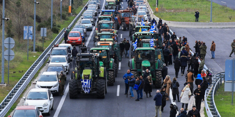 ΟΠΕΚΕΠΕ: Άλλος ένας αγροτοσυνδικαλιστής είδε τους λογαριασμούς του να δεσμεύονται: «Δεν μπορώ να το πιστέψω! Δεν γνώριζα τίποτα»