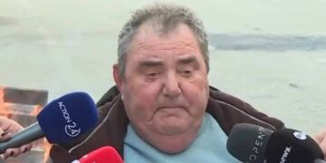 Δεν παίρνει τίποτα πίσω ο Ανεστίδης από τις ύβρεις κατά του Κυριάκου Μητσοτάκη