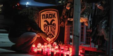 Αδιανόητη τραγωδία: Πέθανε 54χρονος οπαδός του ΠΑΟΚ στη Λάρισα όταν έμαθε για τον χαμό του φίλου του στη Ρουμανία!
