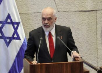 Έντι Ράμα στην Κνεσέτ: Είμαι Καθολικός, τα δύο μεγαλύτερα παιδιά μου Ορθόδοξα και το μικρότερο μπορεί να γίνει Ιουδαίος