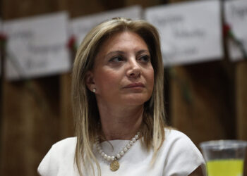 ΕΚΤΑΚΤΟ: Η Μαρία Καρυστιανού παραιτήθηκε από το Δ.Σ. του Συλλόγου Θυμάτων Τεμπών – «Εν τέλει ο διχασμός επικράτησε»