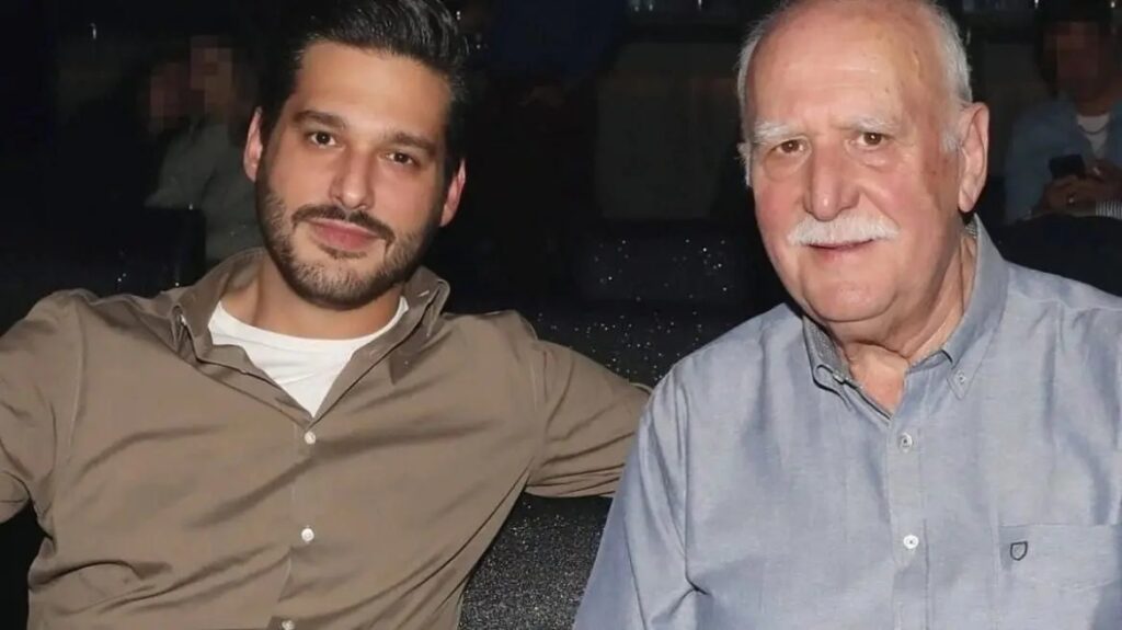 Παπαδάκης με τον γιο του Φοίβο