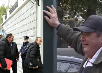 Στο Μαξίμου οι «σκληροί» αγρότες των μπλόκων – Παρών και ο Ανεστίδης