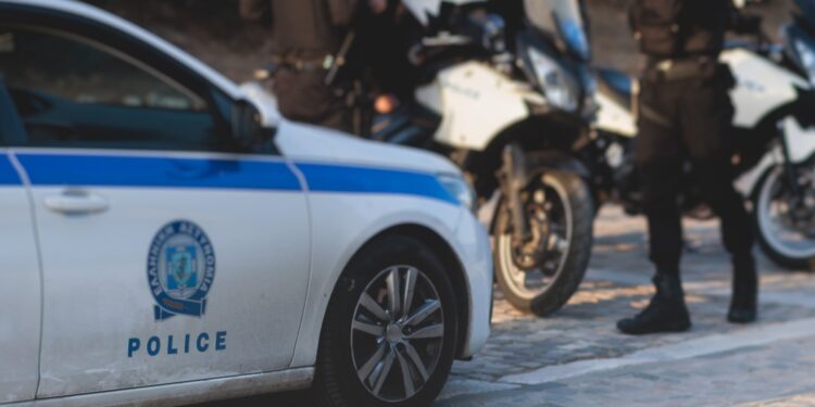 Alldaynews.gr «Ο δράστης ήταν ο μόνος που με αγαπούσε»: Ερωτηματικά μετά την κατάθεση της συζύγου για τον 44χρονο δράστη