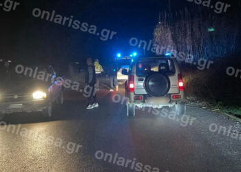 ΕΚΤΑΚΤΟ: Θανατηφόρο τροχαίο – Νεκρή γυναίκα που παρασύρθηκε από αυτοκίνητο (video)