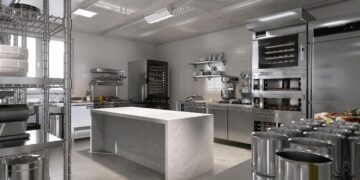 Domestica: Εξοπλίζοντας την Εστίαση με Καινοτομία και Αξιοπιστία