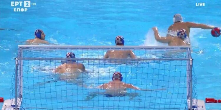 Ελλάδα – Κροατία 11-10: Ηρωική νίκη για την Εθνική πόλο των ανδρών που φουλάρει για τα ημιτελικά του ευρωπαϊκού πρωταθήματος