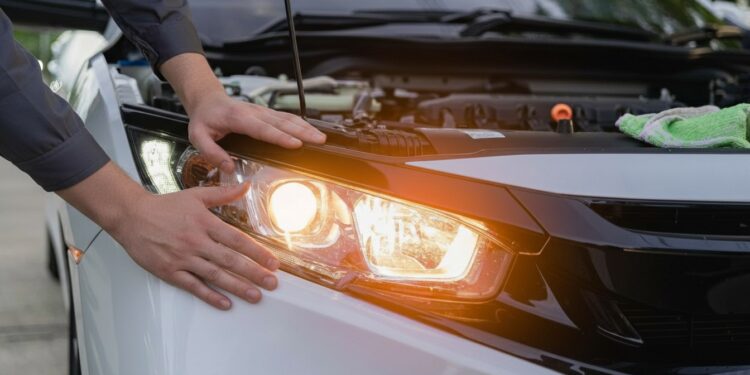 Πρόστιμο 350 ευρώ και αφαίρεση διπλώματος -Το λάθος που κάνουν οι περισσότεροι οδηγοί με τα φώτα του αυτοκινήτου