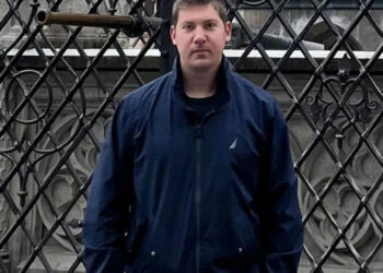 «Αν ο Θεός τον βοήθησε να ζήσει, μην αφήσουμε την προσπάθεια» – Συνεχίζονται οι έρευνες για τον αγνοούμενο γιατρό (video)