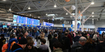 «Χειρότερα από Καμπότζη»: Η αποκάλυψη του Γρηγόρη Κωνσταντέλλου για τις υποδομές-ντροπή – Τι συνέβη στα αεροδρόμια της Ελλάδας;