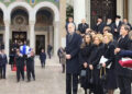 Κηδεία πριγκίπισσας Ειρήνης: Το τελευταίο αντίο στη Μητρόπολη Αθηνών – Η οικογένεια Ντε Γκρες συνόδευσε τη σορό