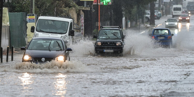 Alldaynews.gr Προειδοποίηση για πανελλαδική κακοκαιρία με ισχυρά φαινόμενα από το Σάββατο μέχρι το βράδυ της Δευτέρας – Δείτε χάρτες