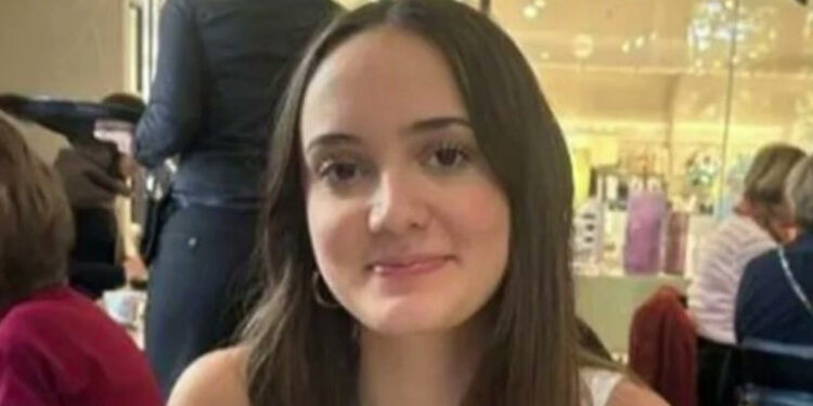 «Αν το παιδί σου φάει σφαίρα το βλέπεις, αν καεί…» – Θρήνος για την 15χρονη Αλίκη που πέθανε στο Κραν Μοντανά (video)