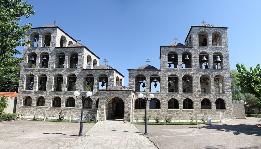 Tο μεγαλύτερο καμπαναριό του κόσμου βρίσκεται στην Ελλάδα και ακούγεται στα 100 χιλιόμετρα 1 kampanario