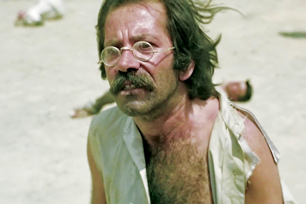 Πώς είναι σήμερα στα 90 ο ηθοποιός που έπαιξε σε δεκάδες ελληνικές ταινίες 12 kapios 7