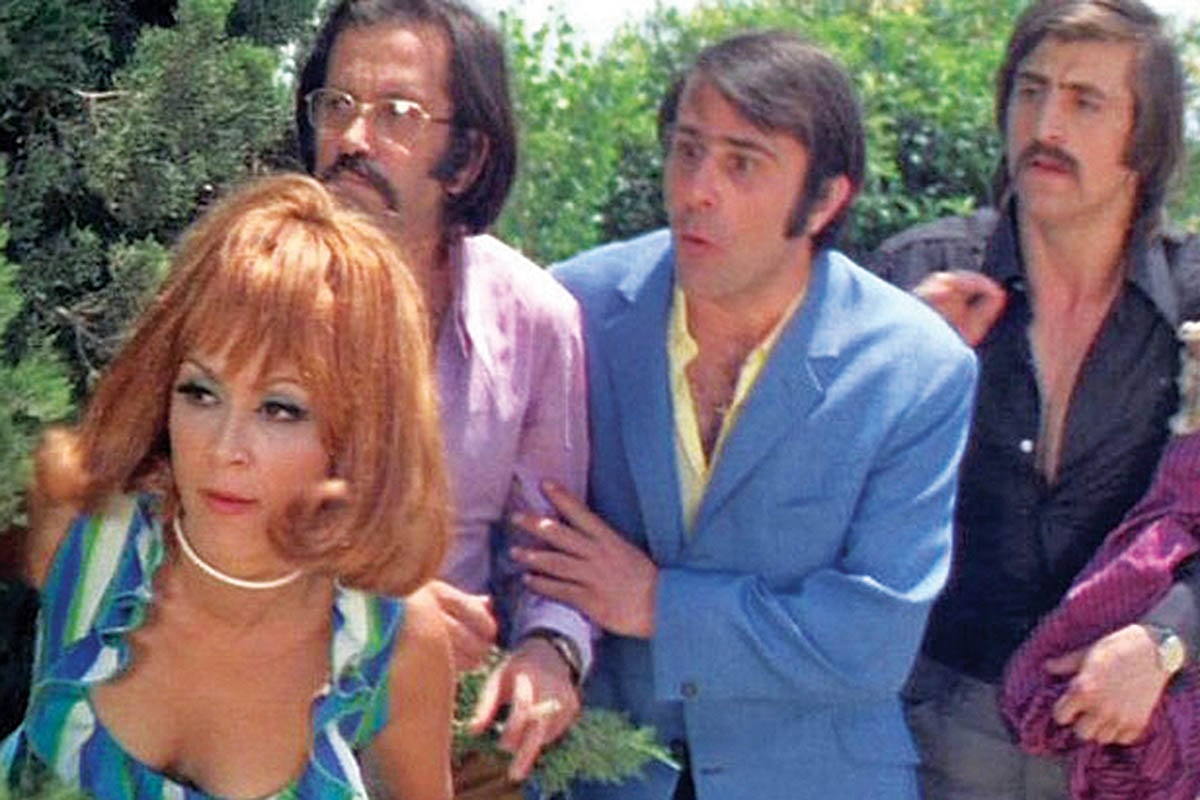 Πώς είναι σήμερα στα 90 ο ηθοποιός που έπαιξε σε δεκάδες ελληνικές ταινίες 3 kapios 9