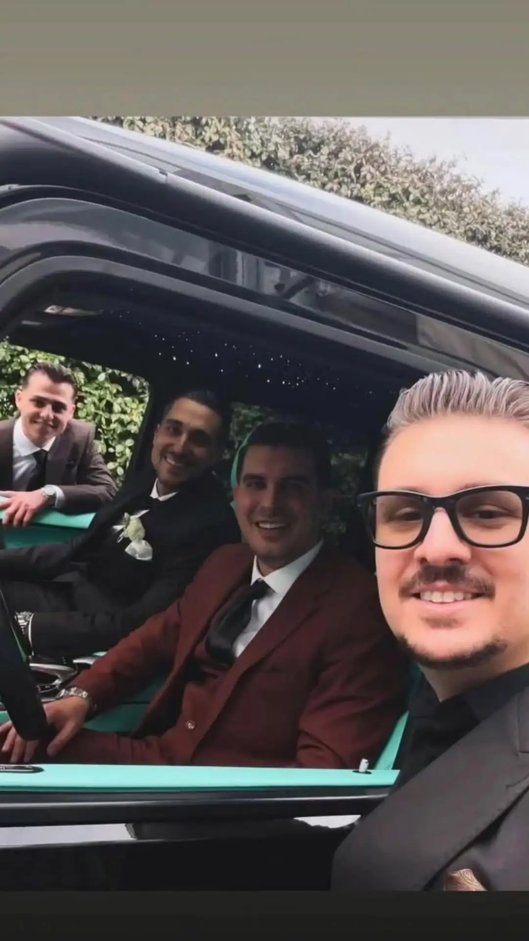 Παντρεύτηκαν Σάκης Κατσούλης και Μαριαλένα Ρουμελιώτη – Οι πρώτες εικόνες από τον γάμο των πρώην παικτών του «Survivor» 4 katsoulis3