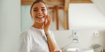 Ξηρότητα, κοκκινίλες, τραβήγματα; Τα κορεάτικα καλλυντικά που σώζουν το δέρμα τον χειμώνα